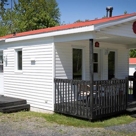 Camping Chalets Spas Pignons Rouges Saint Romain エクステリア 写真
