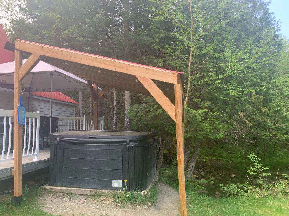 Camping Chalets Spas Pignons Rouges Saint Romain エクステリア 写真
