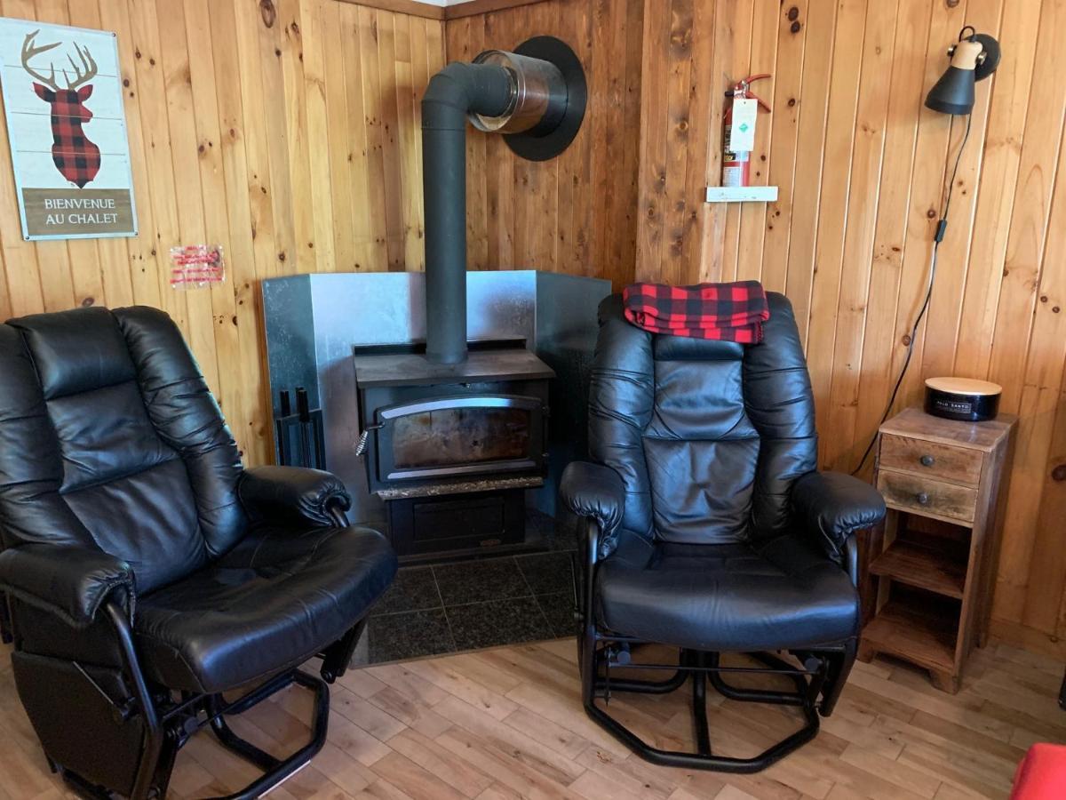 Camping Chalets Spas Pignons Rouges Saint Romain エクステリア 写真