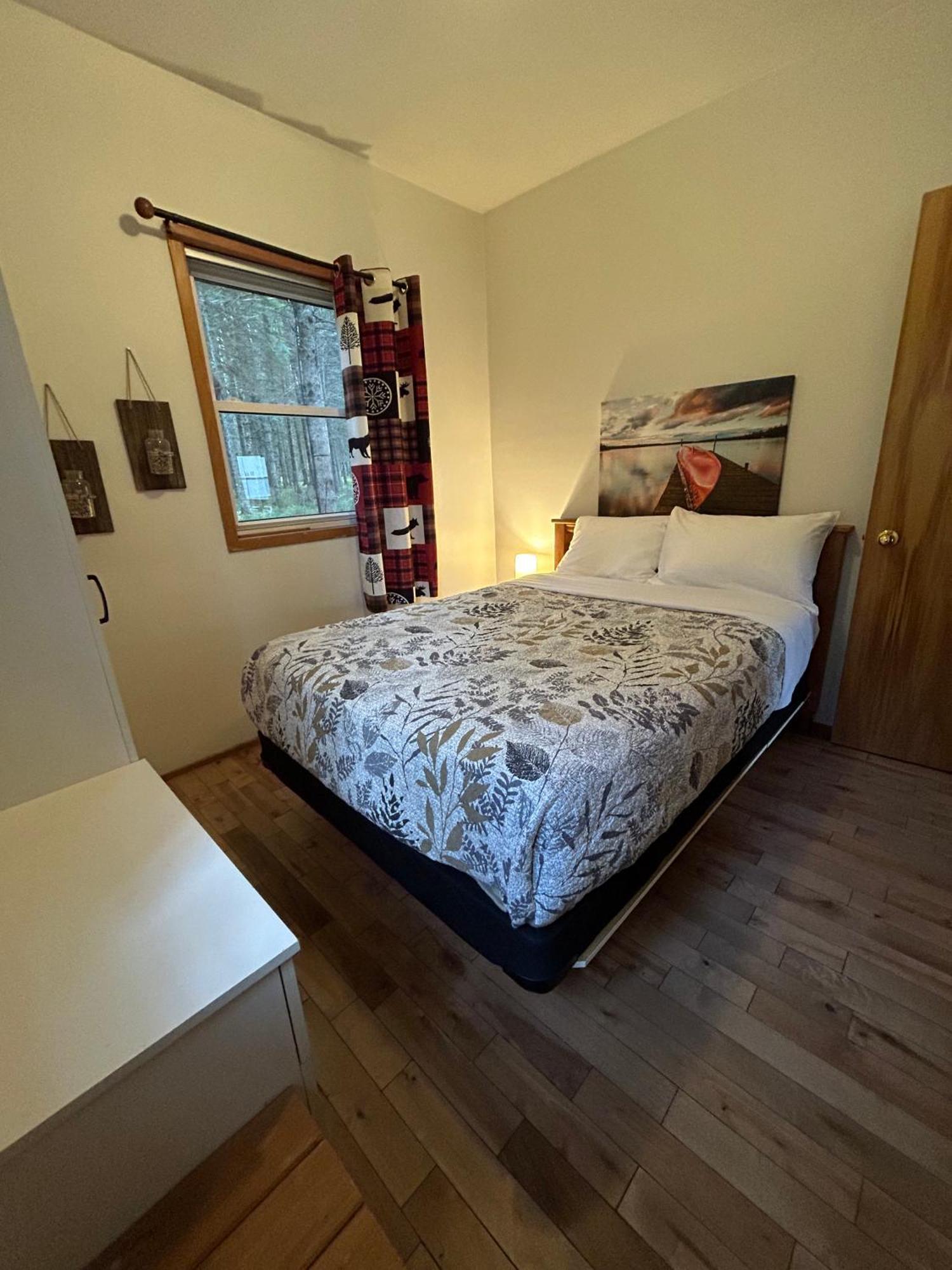 Camping Chalets Spas Pignons Rouges Saint Romain エクステリア 写真